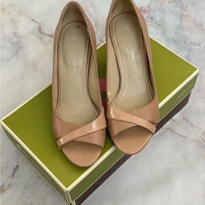 Naturalizer Women's Tan Peep Toe Heels 5.5